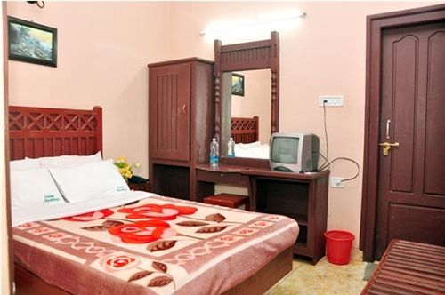 Fabexpress Luminos Dwelling Ikka Nagar Hotel Munnar Exterior foto